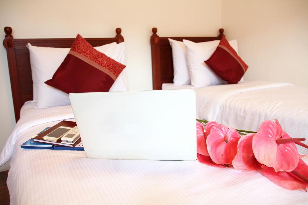 Amira Hotel Μπαντούνγκ Δωμάτιο φωτογραφία