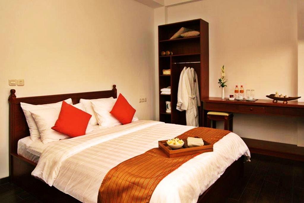 Amira Hotel Μπαντούνγκ Δωμάτιο φωτογραφία